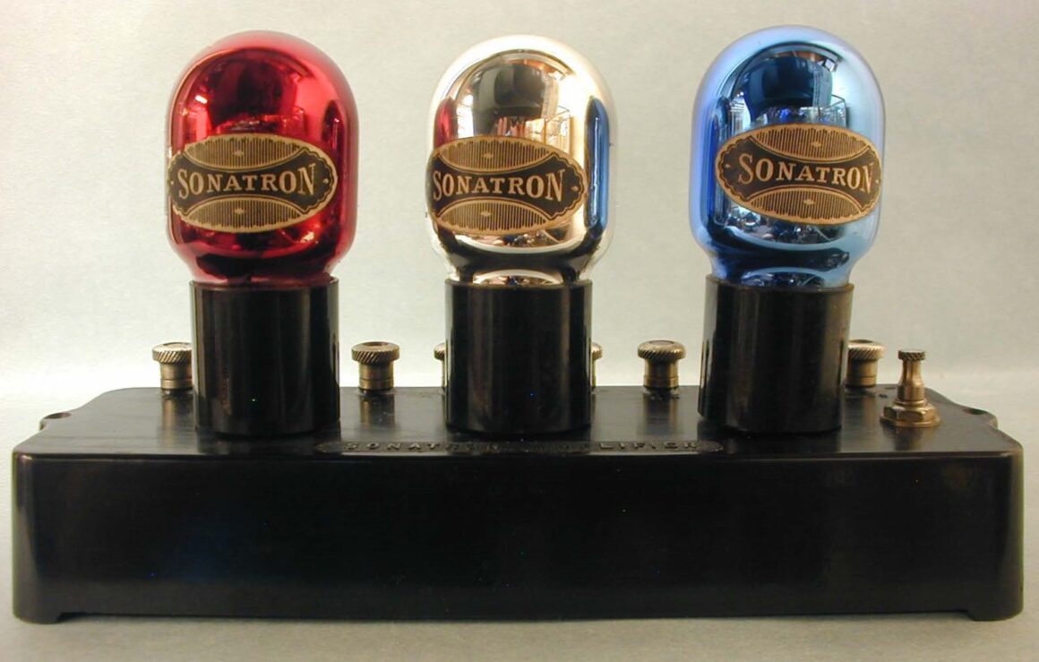 Sonatron 3 Tube Amplifier